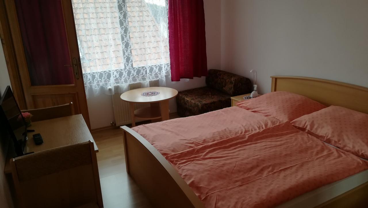 Hotel Privat Luptak à Štrba Extérieur photo